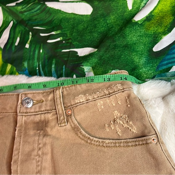 NWT Wild Fable Sz 6 Dusty Gold Button Fly Denim Cut-Off High Waist Jean Shorts - Picture 3 of 12